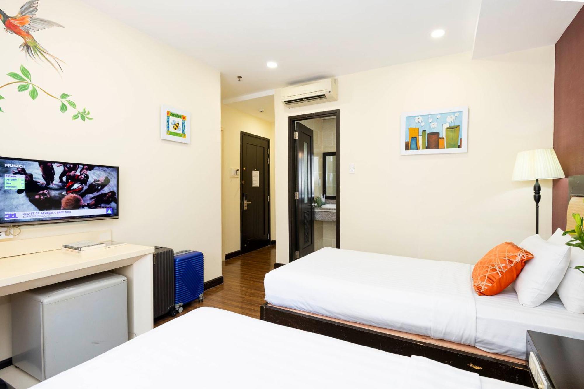Asian Ruby Hotel & Spa - 122F Bui Thi Xuan Street Ho Şi Min Exterior foto