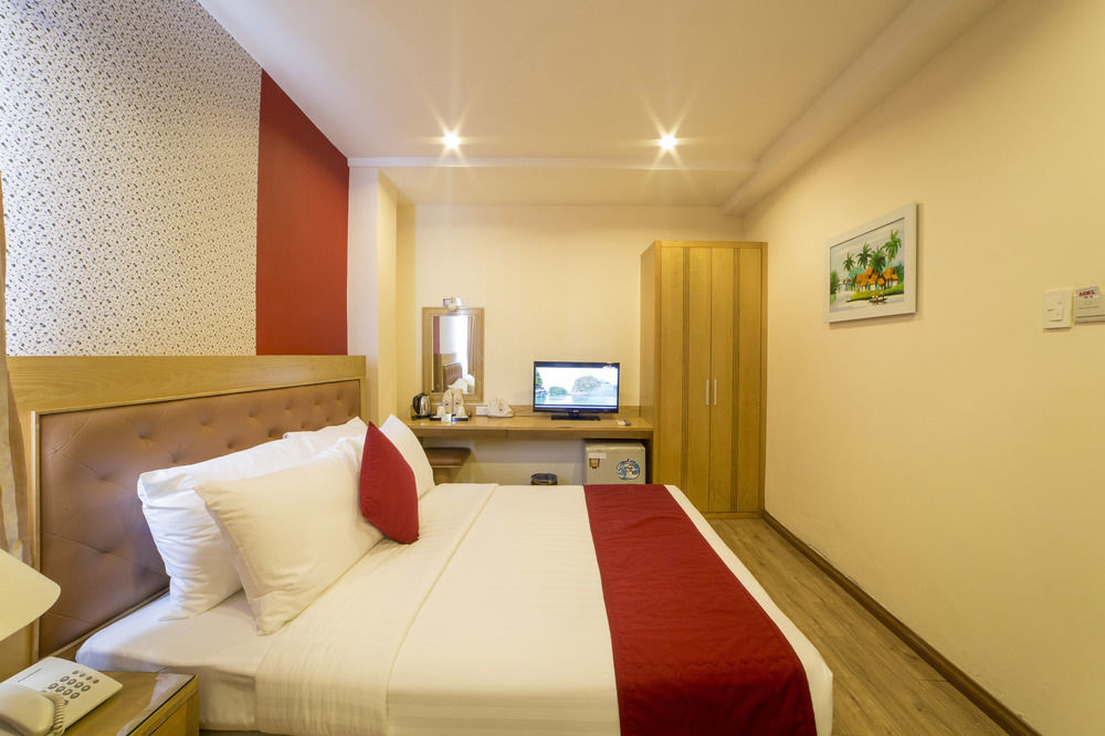 Asian Ruby Hotel & Spa - 122F Bui Thi Xuan Street Ho Şi Min Exterior foto