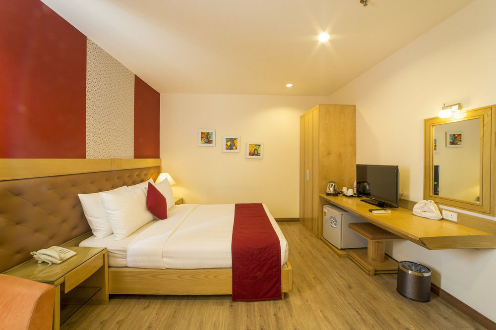 Asian Ruby Hotel & Spa - 122F Bui Thi Xuan Street Ho Şi Min Exterior foto